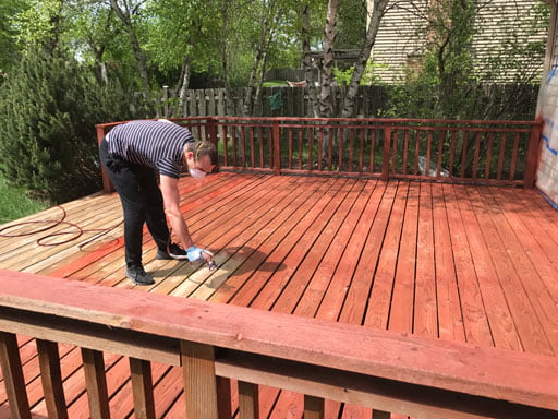 airless deck staining